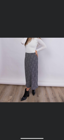 THE ELLE TROUSERS
